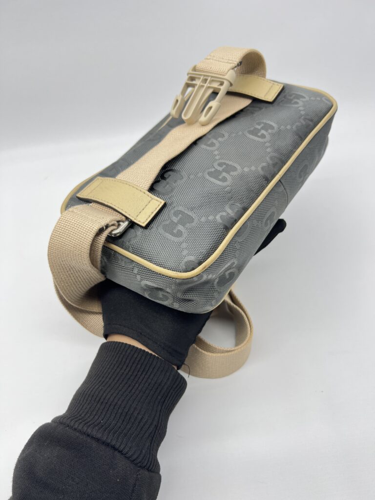 Gucci Off The Grid Bumbag GG Canvas Grey SHW