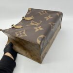 Louis Vuitton On The Go MM Giant Monogram Reverse GHW