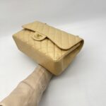 Chanel Jumbo Classic Double Flap Caviar Beige GHW