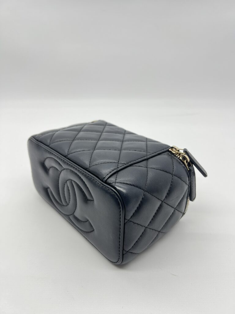 Chanel Vanity Top Handle With Lambskin Black GHW