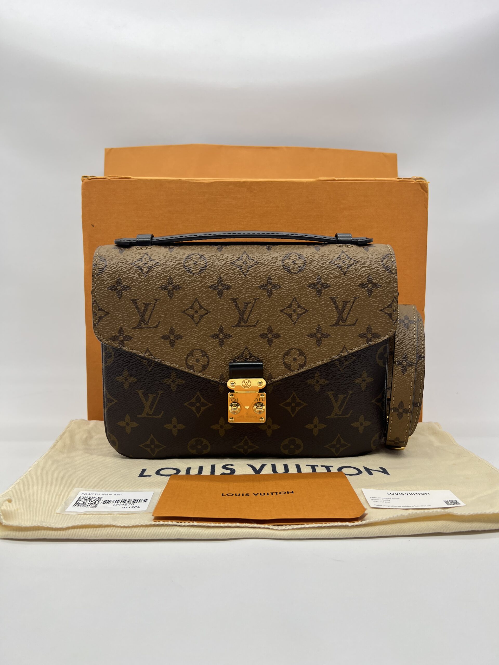 Louis Vuitton Metis MM Monogram Reverse GHW