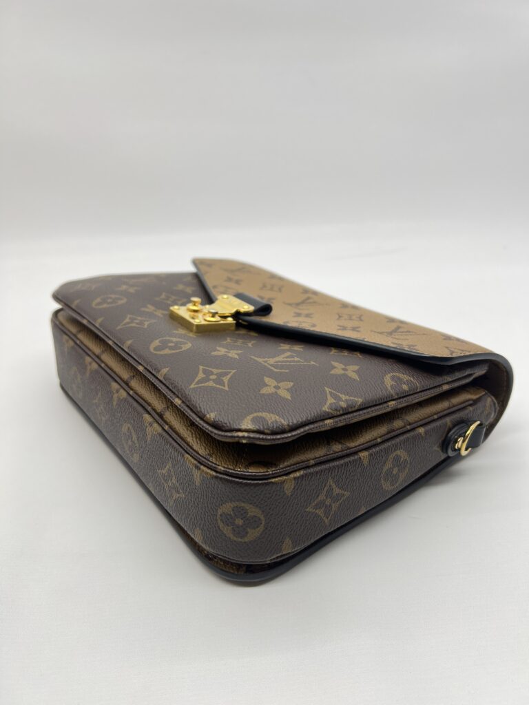 Louis Vuitton Metis MM Monogram Reverse GHW