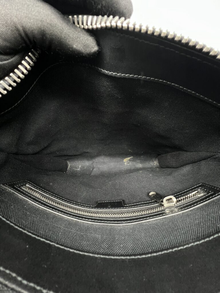 Gucci Courrier Messenger Zip GG Supreme Black SHW