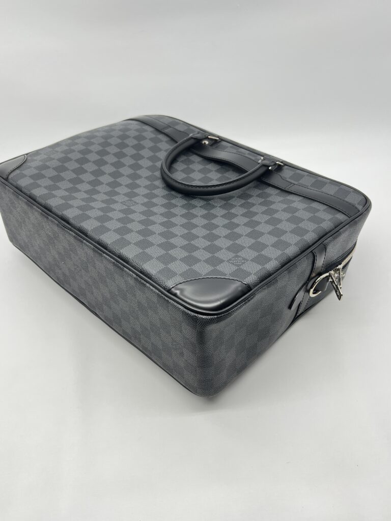Louis Vuitton Porte Documents Voyage Damier Graphite SHW