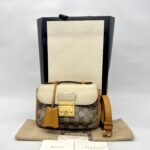 Gucci Padlock Slingbag GG Supreme Ivory Saffran GHW