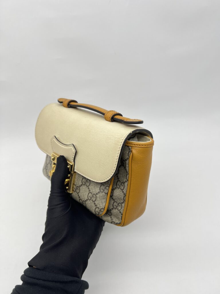 Gucci Padlock Slingbag GG Supreme Ivory Saffran GHW