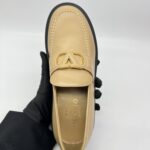 Valentino Garavani Vlogo Beige Black