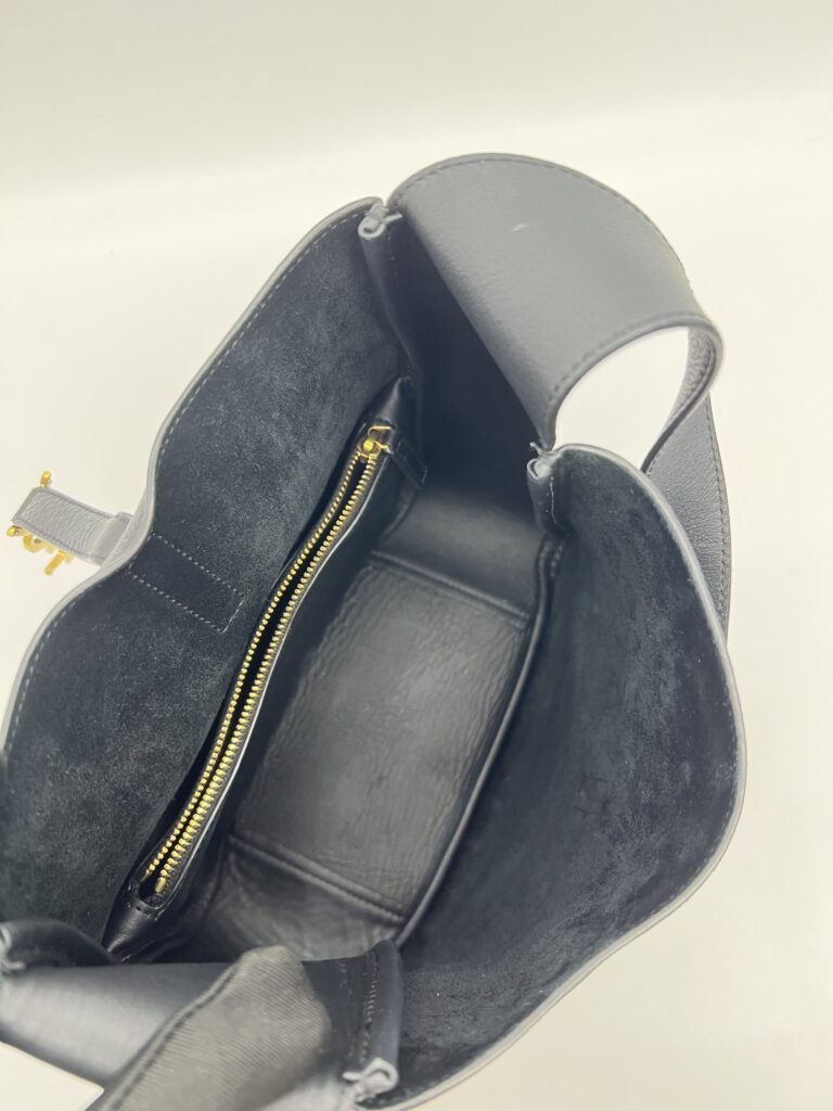 Saint Laurent LE 5 A 7 BEA Grained Leather Black GHW