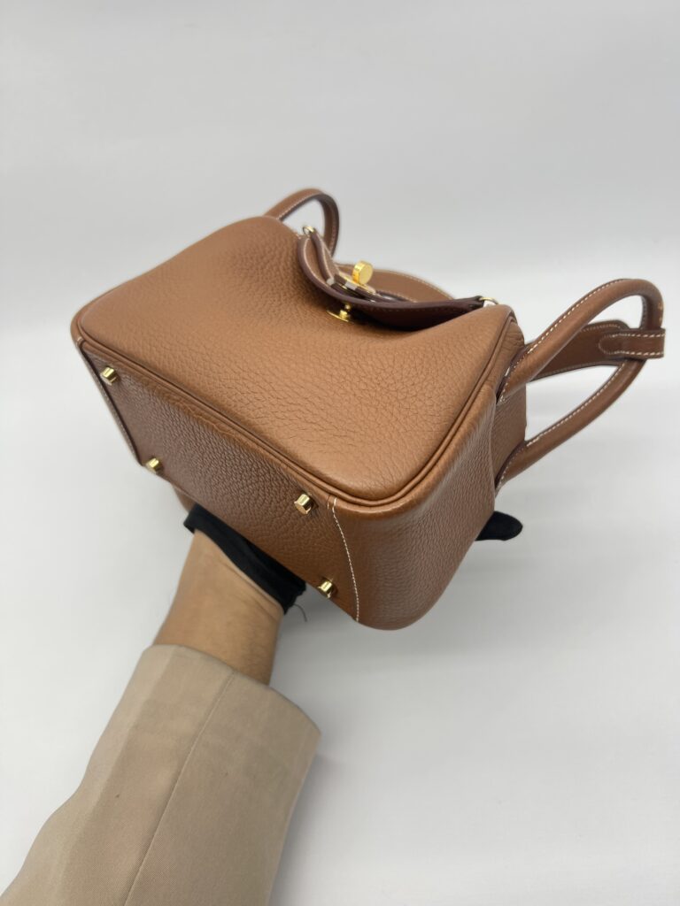 Hermes Mini Lindy Clemence Gold GHW