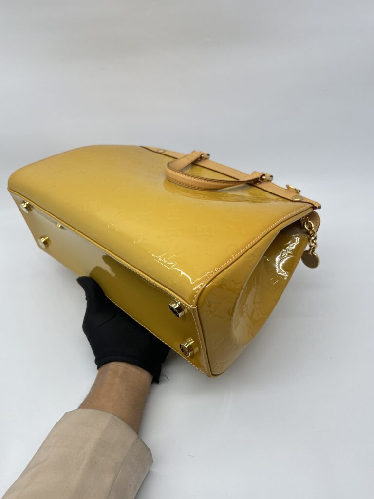 Louis Vuitton Brea MM Vernis Yellow GHW