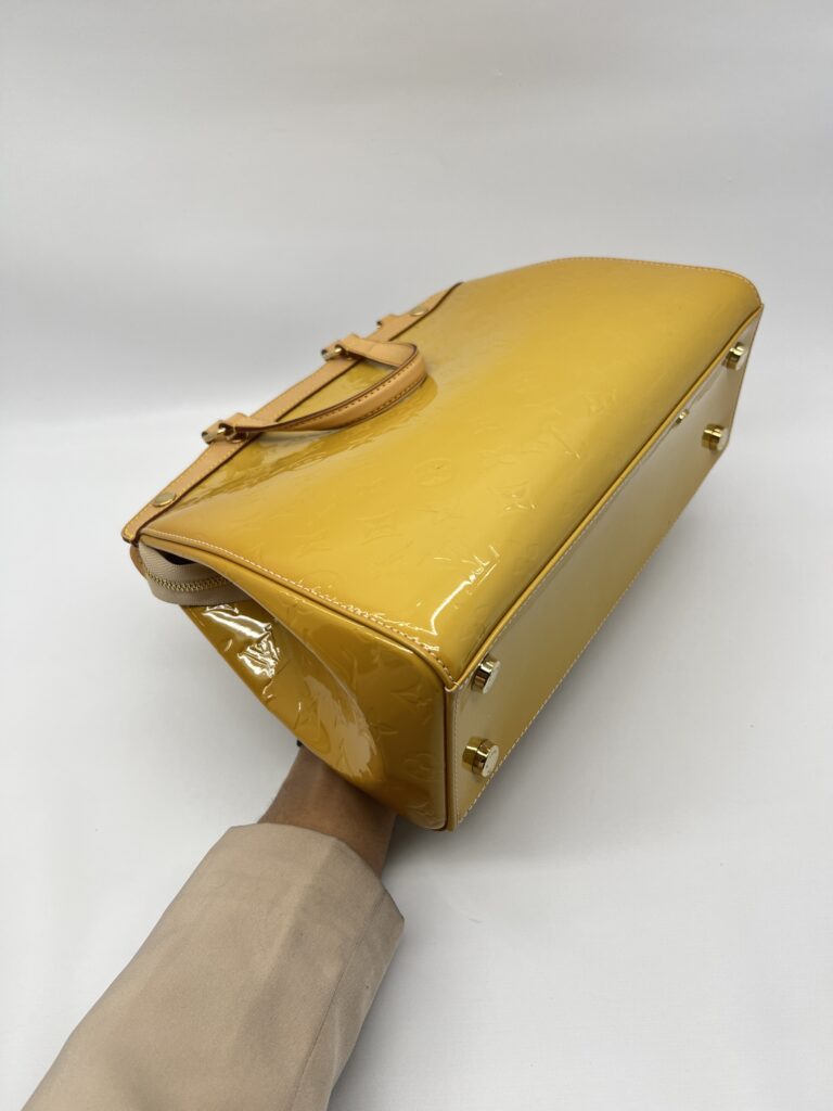 Louis Vuitton Brea MM Vernis Yellow GHW