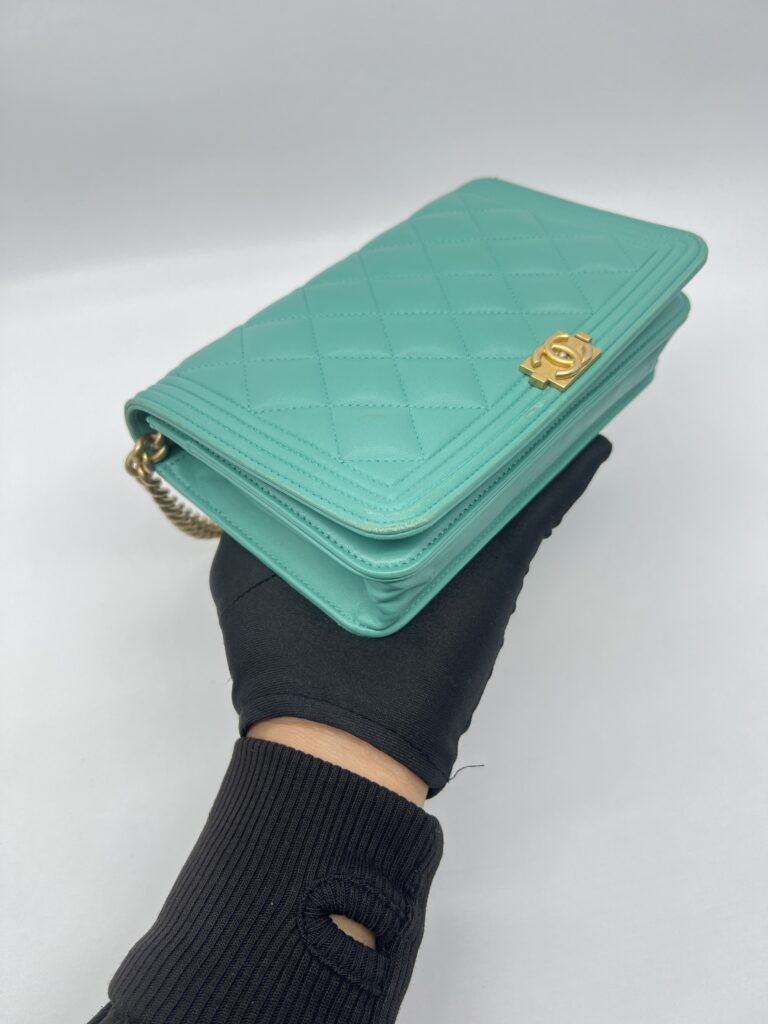Chanel Boy Wallet On Chain Green GHW