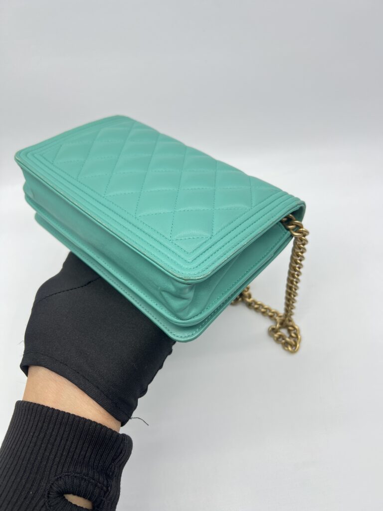 Chanel Boy Wallet On Chain Green GHW