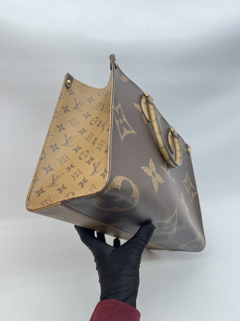 Louis Vuitton On The Go MM Giant Monogram Reverse GHW