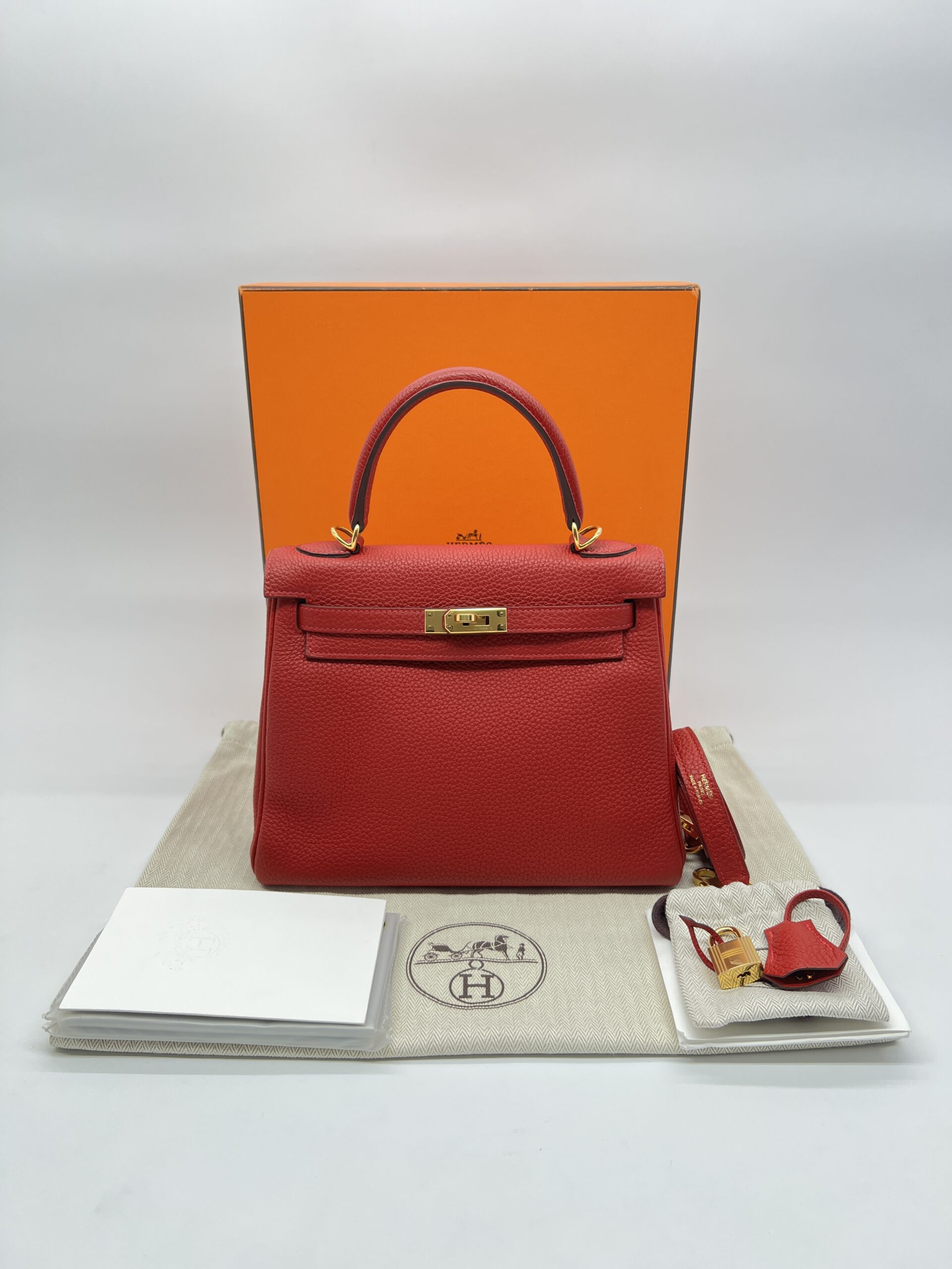 Hermes Kelly 25 Togo Rouge GHW