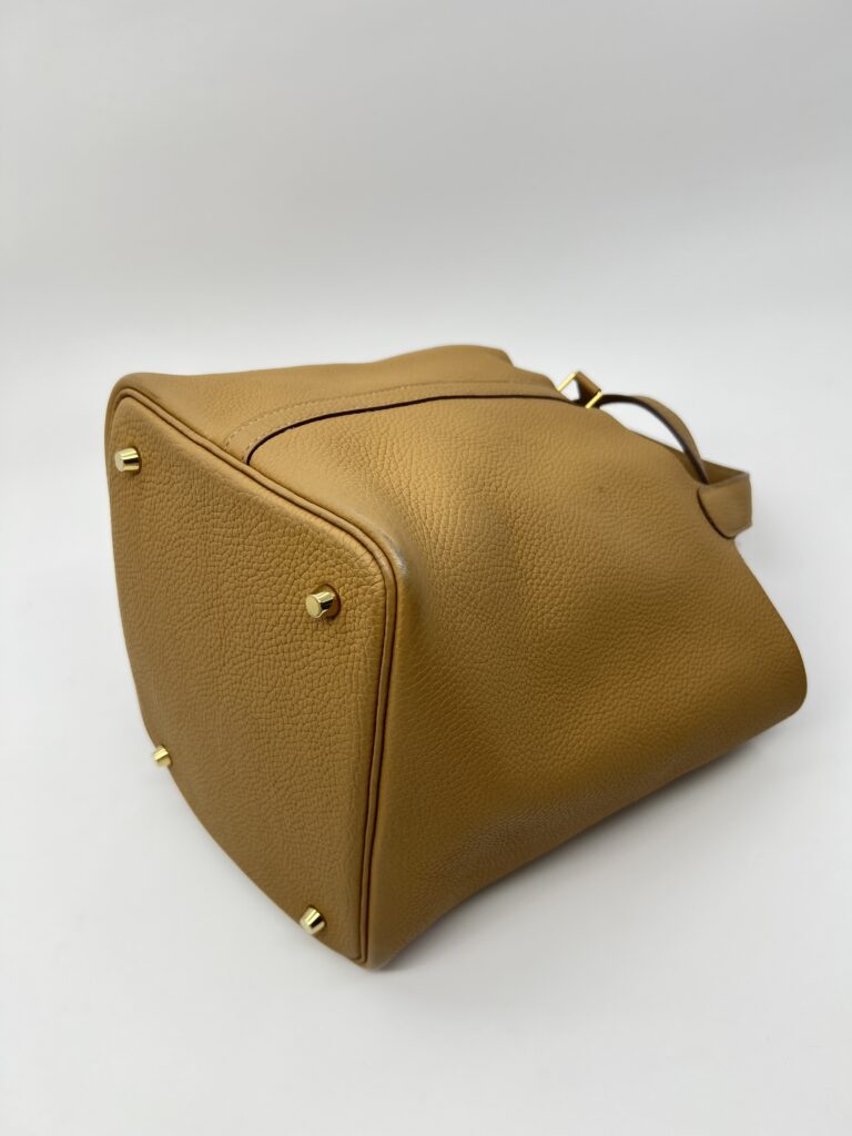 Hermes Pitcoin 22 Clemence Biscuit GHW