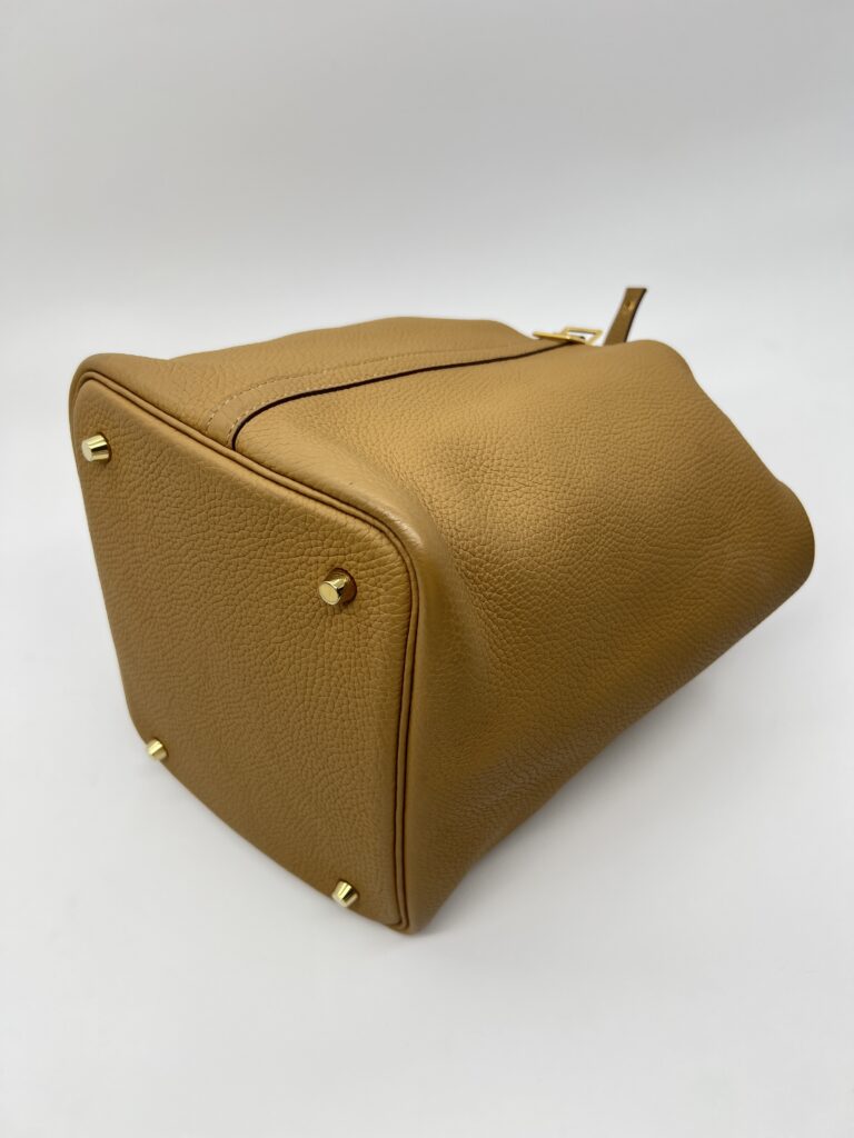 Hermes Pitcoin 22 Clemence Biscuit GHW