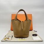 Hermes Pitcoin 22 Clemence Biscuit GHW