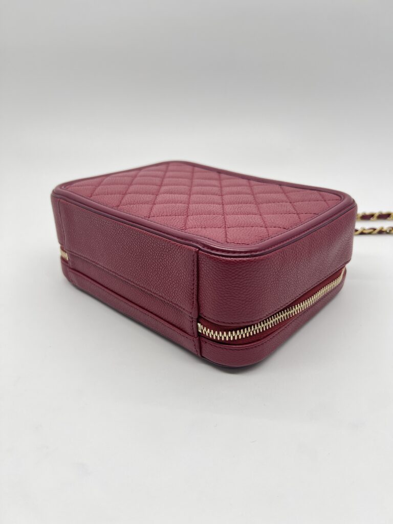 Chanel Filigree Vanity Caviar Maroon GHW