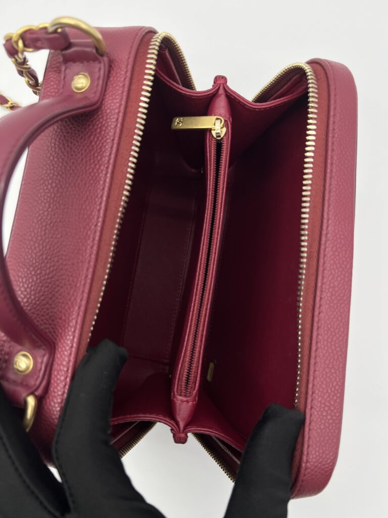 Chanel Filigree Vanity Caviar Maroon GHW