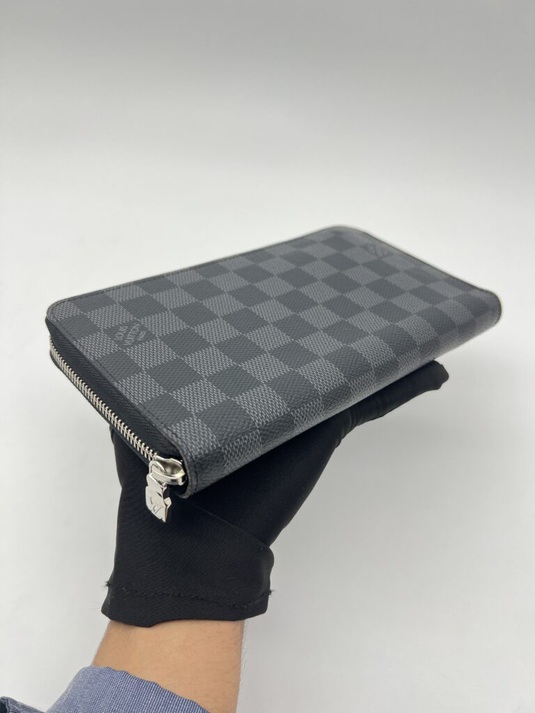 Louis Vuitton Zippy Wallet Damier Graphite SHW