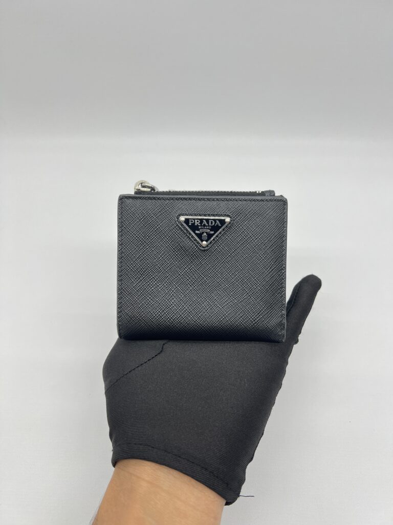 Prada Small Bifold Wallet Saffiano Nero SHW