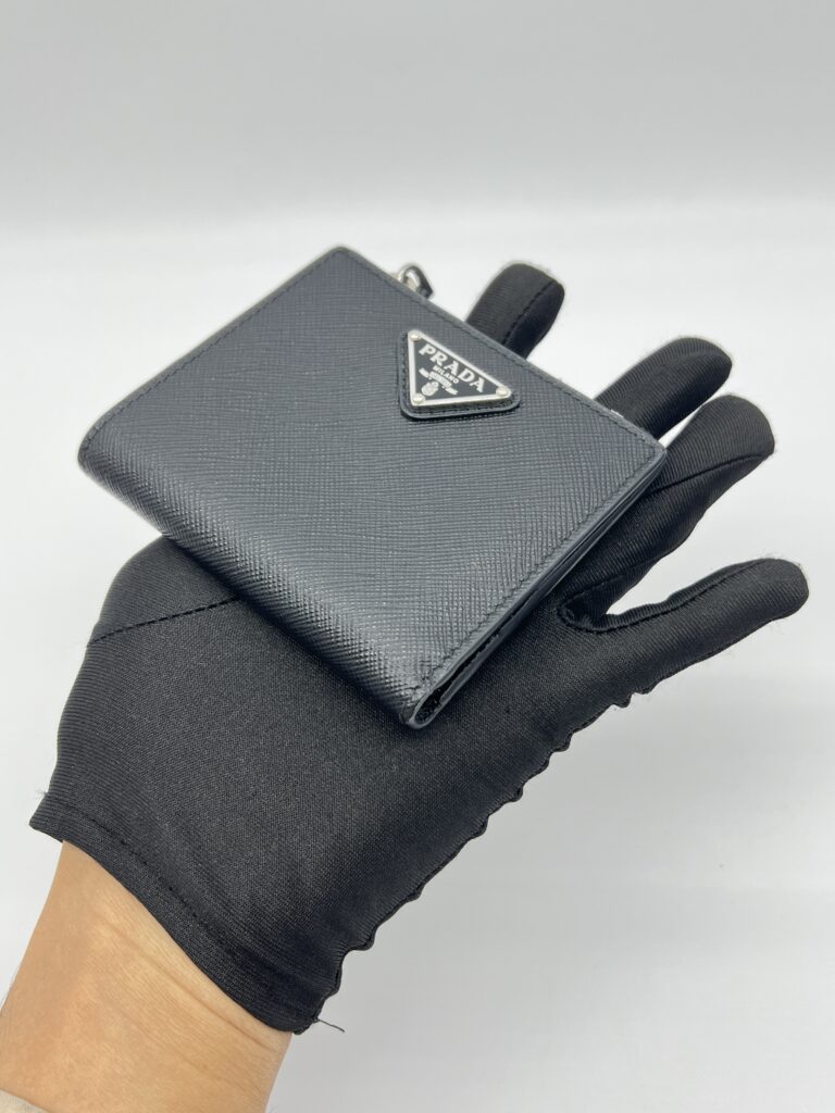 Prada Small Bifold Wallet Saffiano Nero SHW