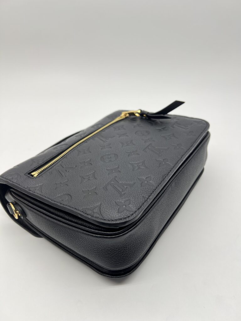 Louis Vuitton Metis MM Monogram Empreinte Noir GHW