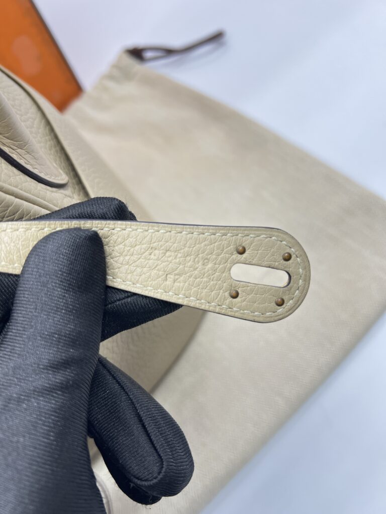 Hermes Lindy 30 Clemence Trench GHW