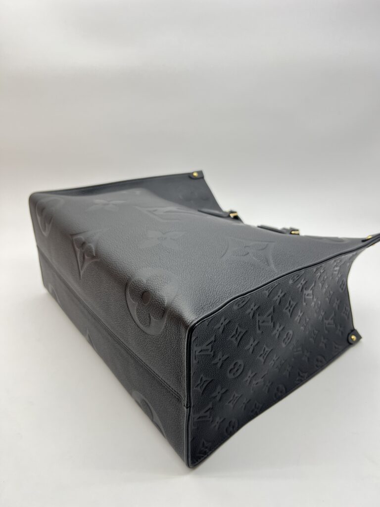 Louis Vuitton On The Go GM Monogram Empreiente Giant Noir GHW