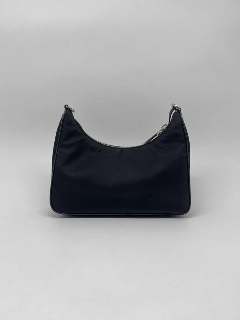 Prada Re-Edition 2005 Saffiano Bianco Nero SHW