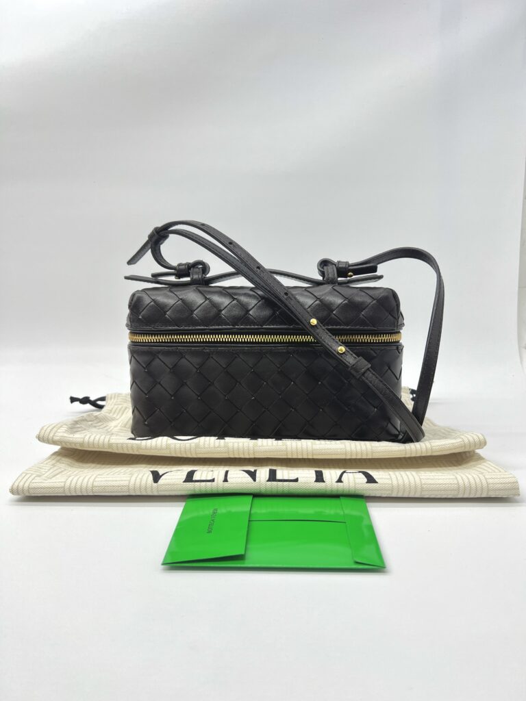 Bottega Veneta Bang Bang Vanity Case Intrecciato Fondant GHW