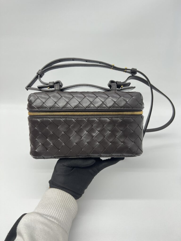 Bottega Veneta Bang Bang Vanity Case Intrecciato Fondant GHW