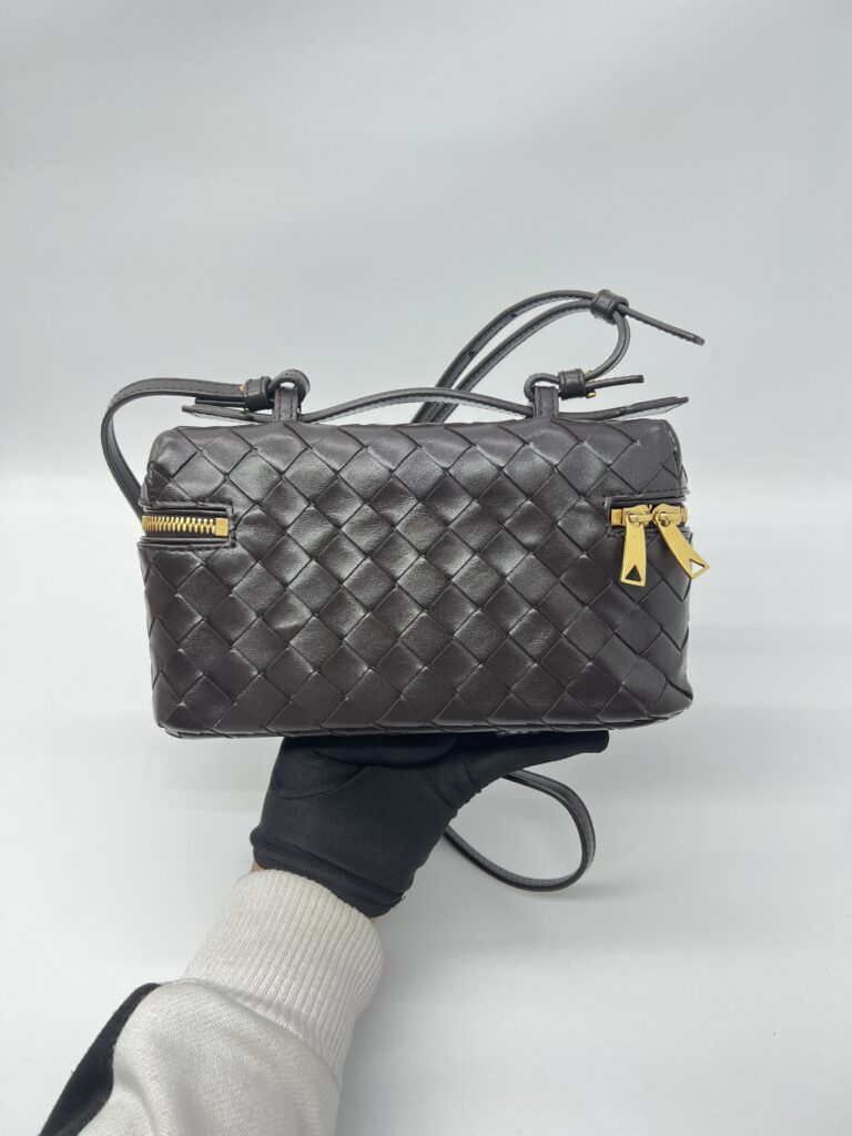 Bottega Veneta Bang Bang Vanity Case Intrecciato Fondant GHW