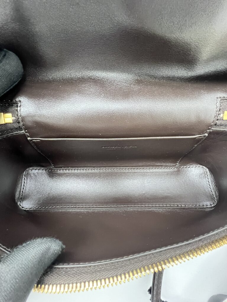 Bottega Veneta Bang Bang Vanity Case Intrecciato Fondant GHW
