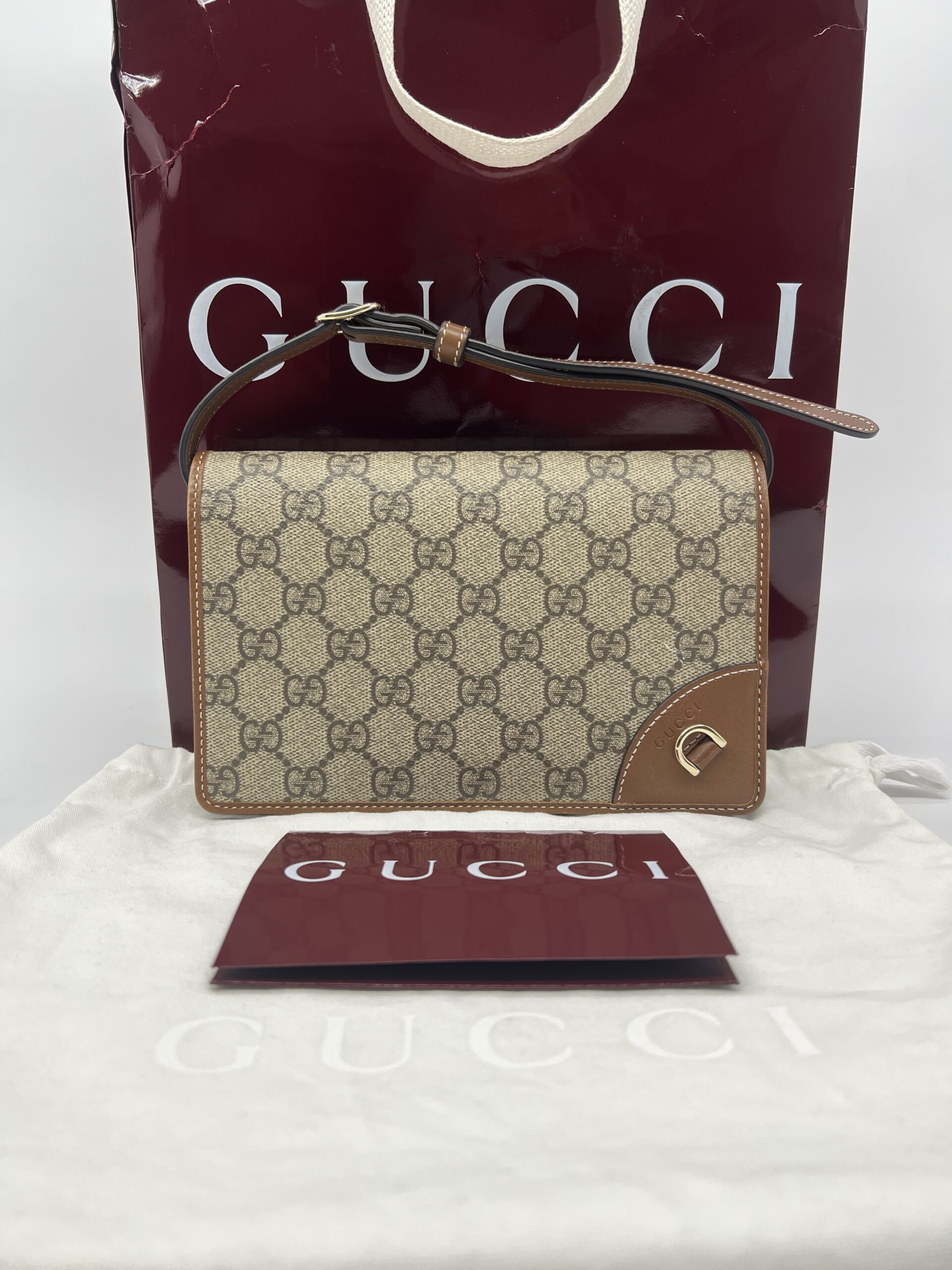 Gucci GG Emblem Continental GG Supreme Brown GHW