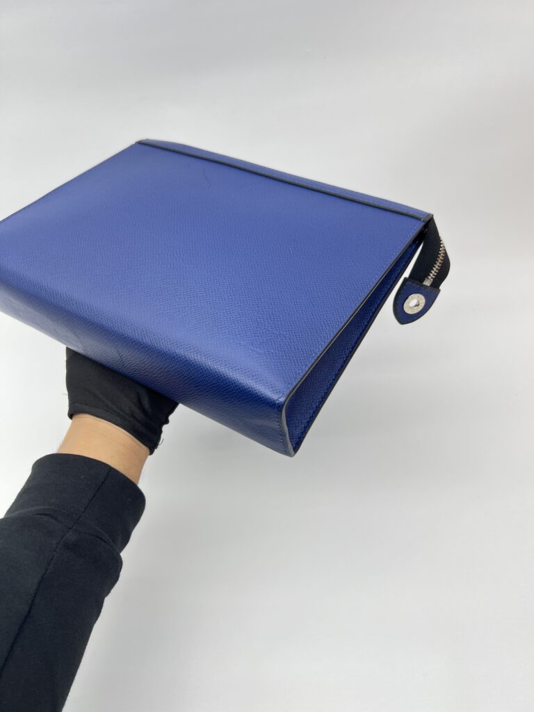 Louis Vuitton Pochette Voyage MM Taiga Cobalt Blue SHW