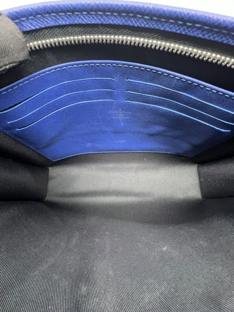 Louis Vuitton Pochette Voyage MM Taiga Cobalt Blue SHW