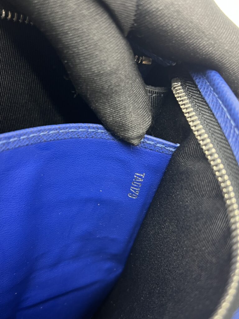 Louis Vuitton Pochette Voyage MM Taiga Cobalt Blue SHW