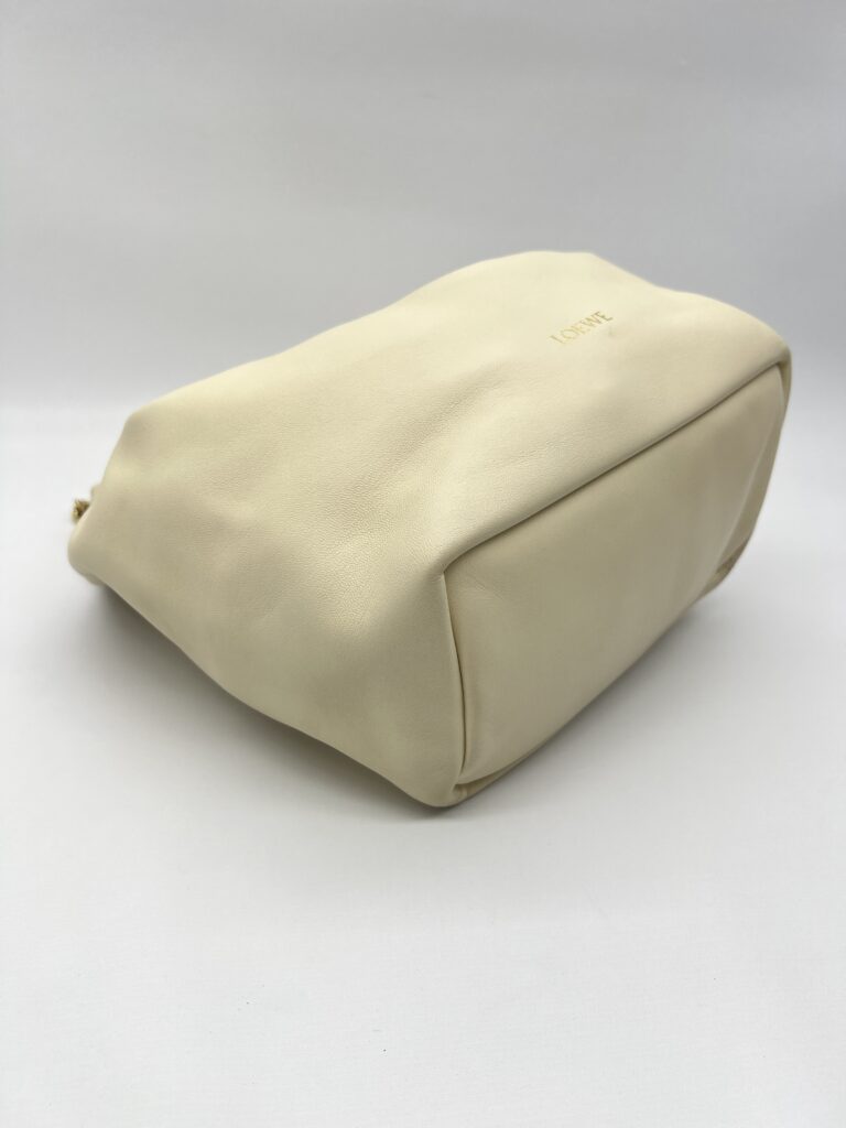 Loewe Squeeze Small Mellow Lambskin Ivory GHW