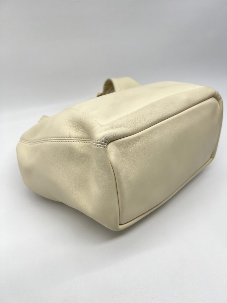 Loewe Squeeze Small Mellow Lambskin Ivory GHW