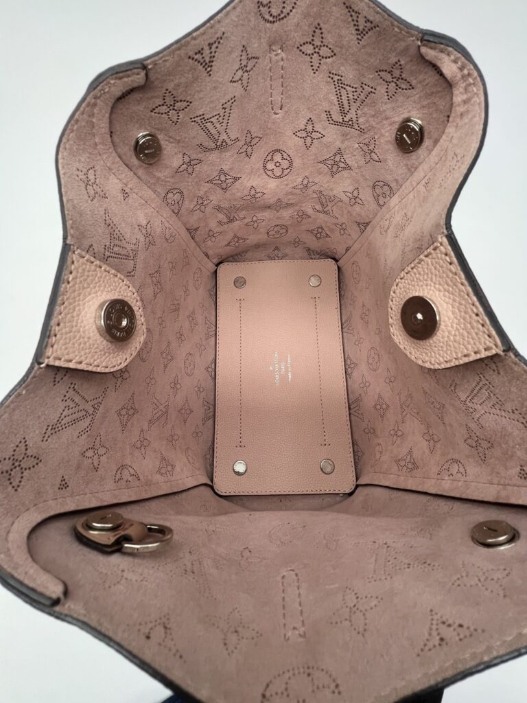 Louis Vuitton Hina PM Pink Mahina Magnolia SHW