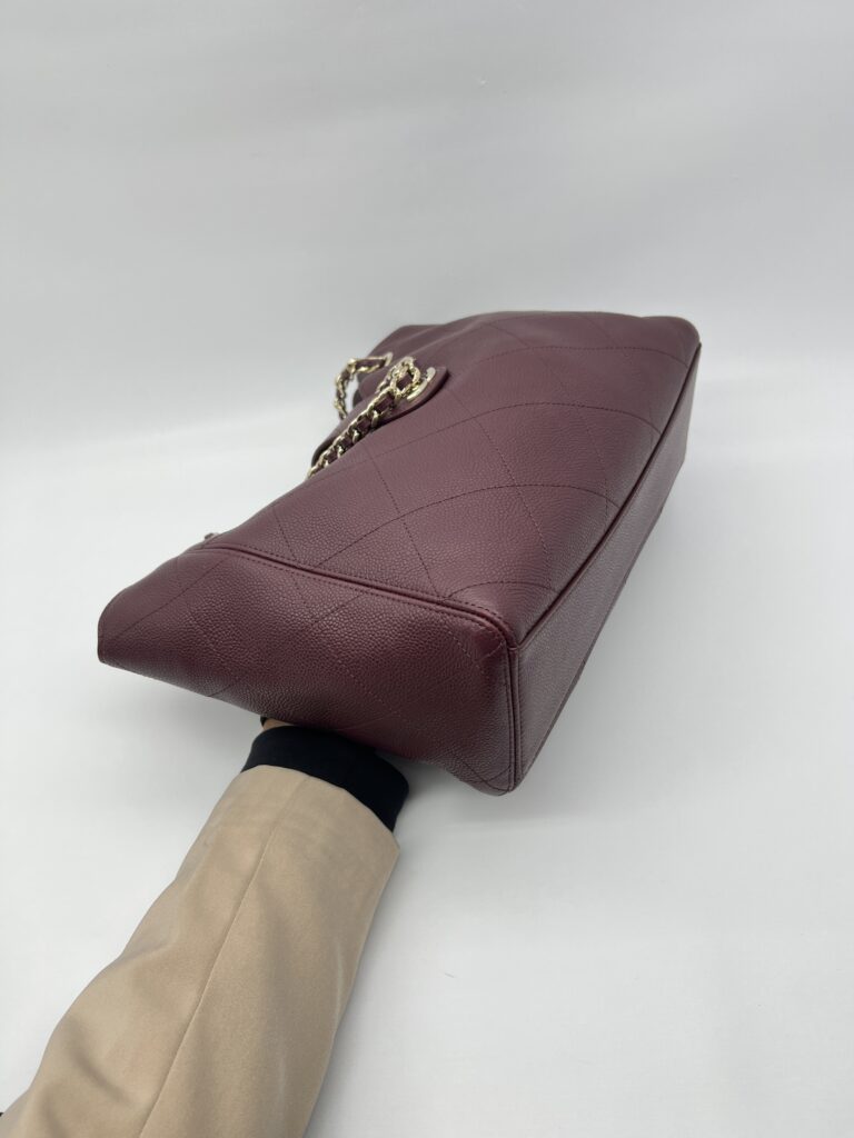 Chanel Shopping Bag Caviar Bordeaux GHW