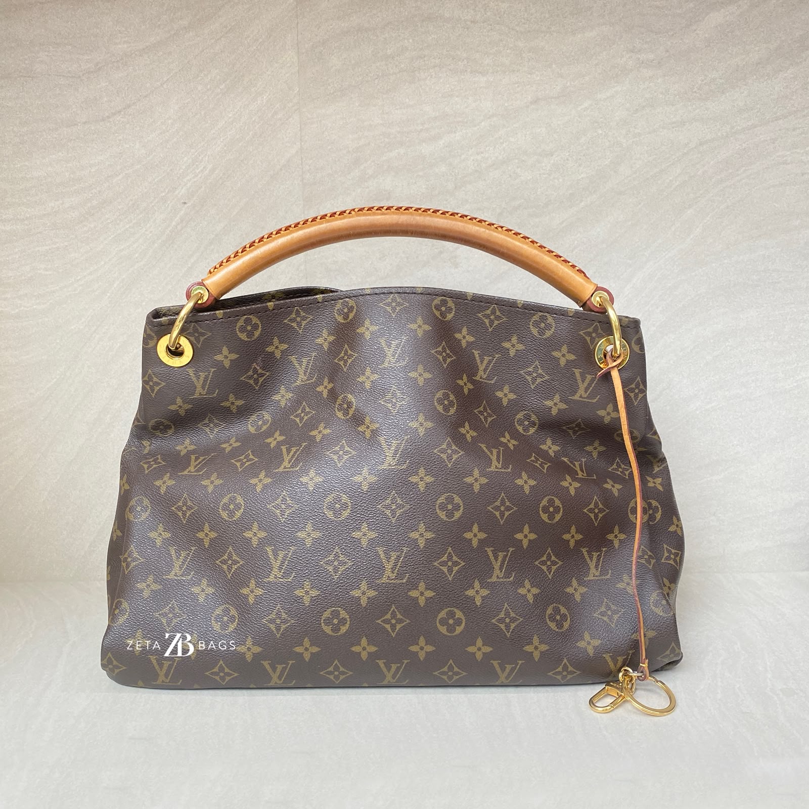 Louis Vuitton Artsy GM Monogram GHW