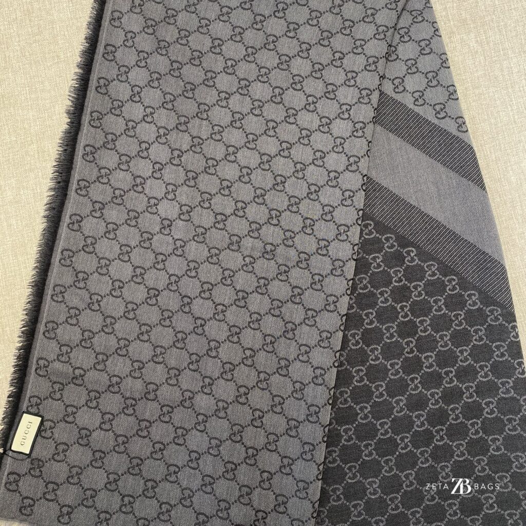 Gucci Scraves Grey