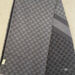 Gucci Scraves Grey
