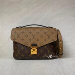 Louis Vuitton Metis MM Monogram Reverse GHW