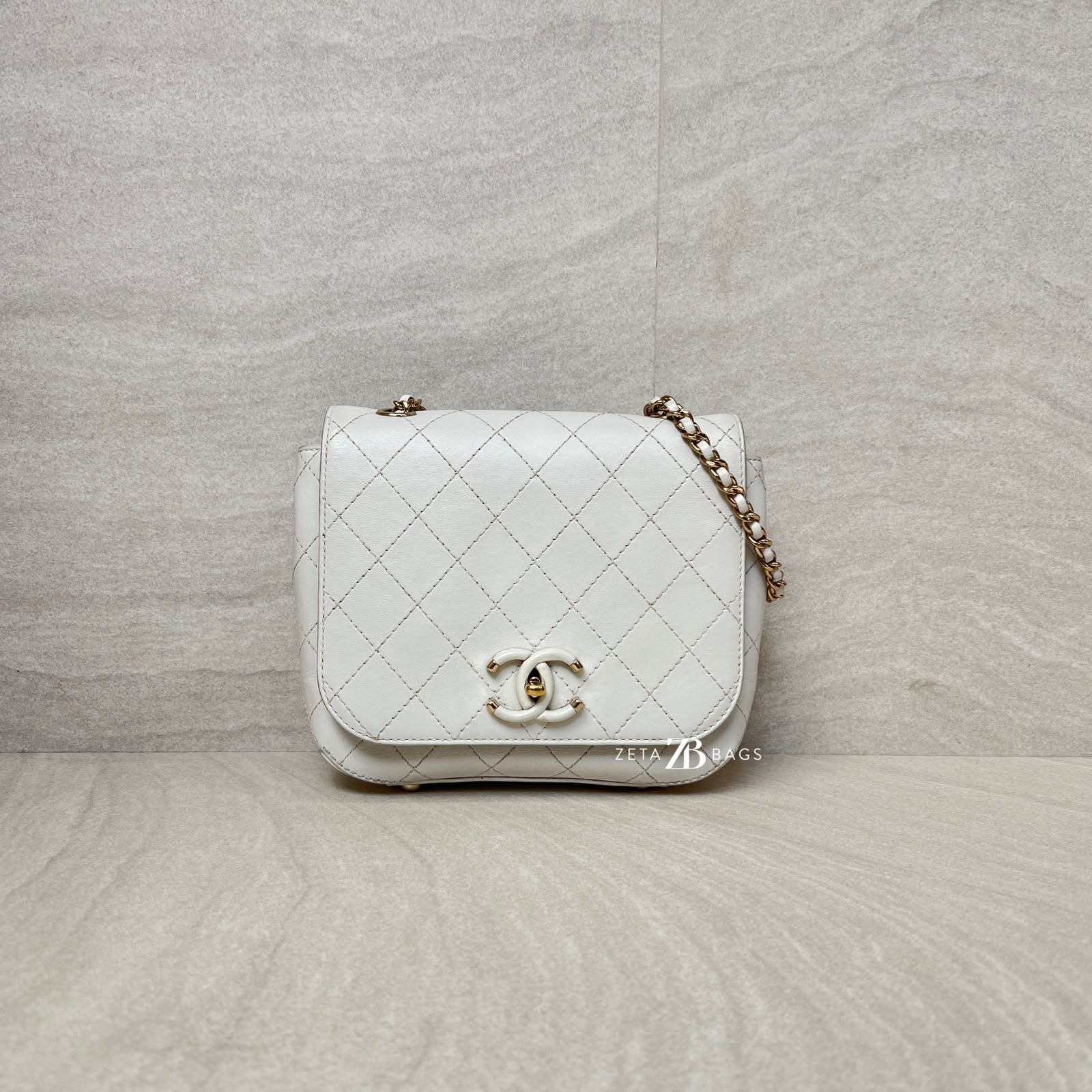 Chanel CC Case Flap Calfskin White GHW