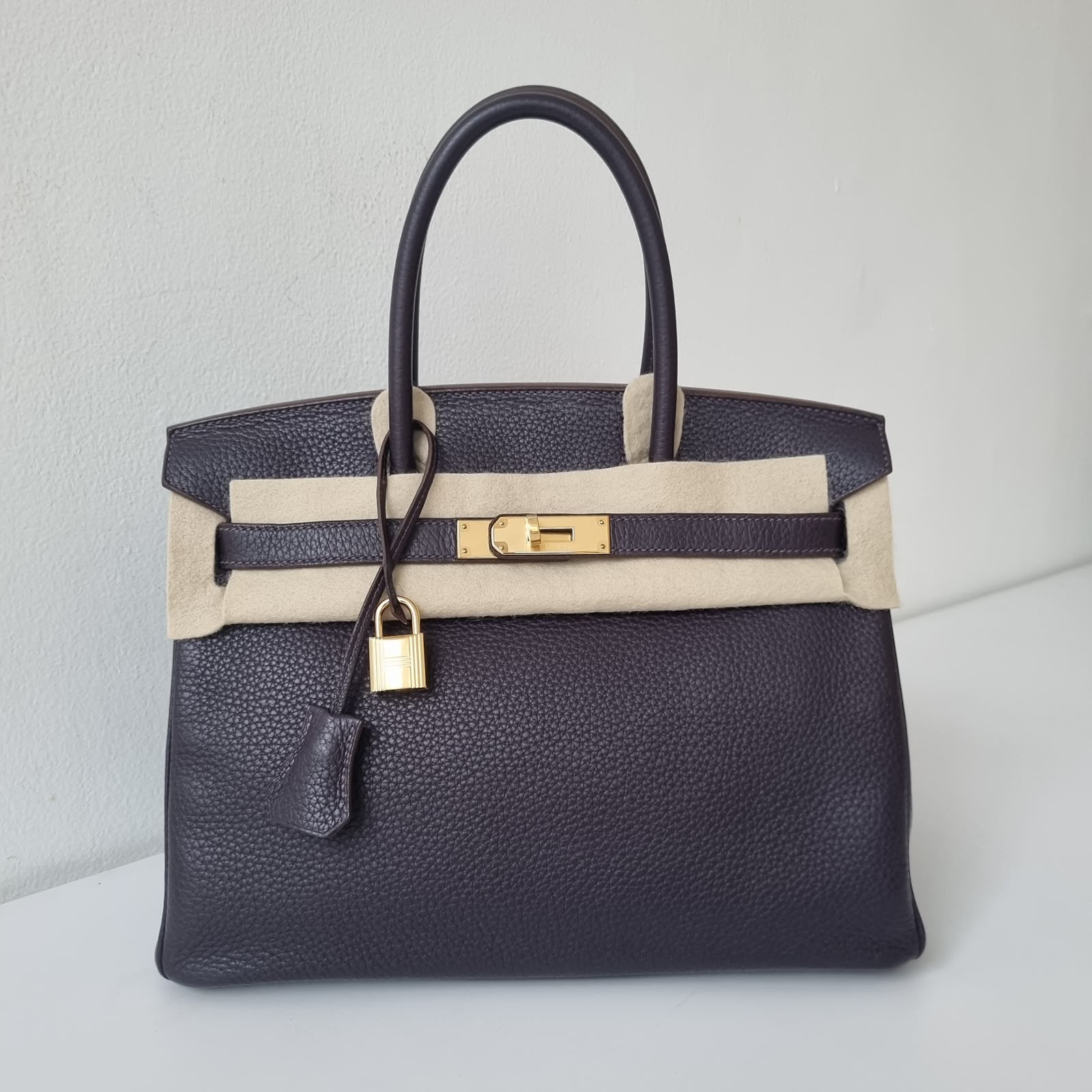 Hermes Birkin 30 Raisin Togo Gold Hardware