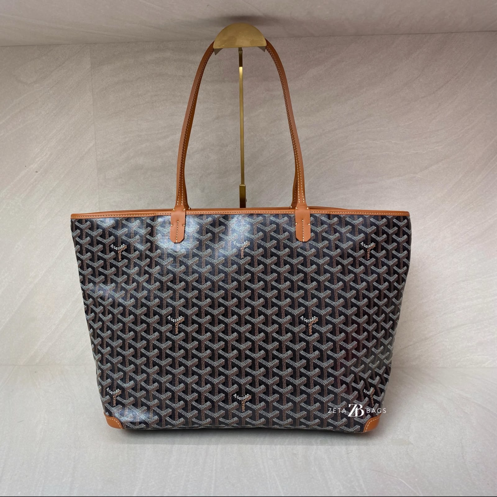 Goyard Artois MM Goyardine Noir Tan